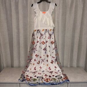 Luxmi maxi dress 100% Polyester size medium with birds and butterflies